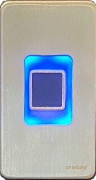 Lecteur biométrique intégré dans la porte